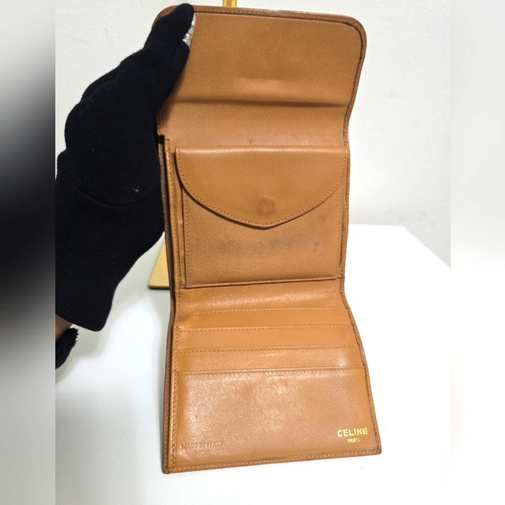 Celine Wallet - Picture 8 of 9
